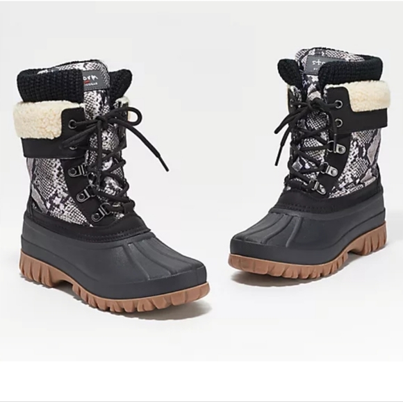 Storm Cougar Waterproof Lace-up Boots w/Fleece Lining NEW in box! - Picture 1 of 7